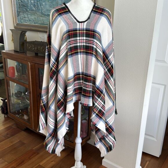 Amana Woolen Mills Sweaters - Amana Woolen Mills Blanket Poncho
